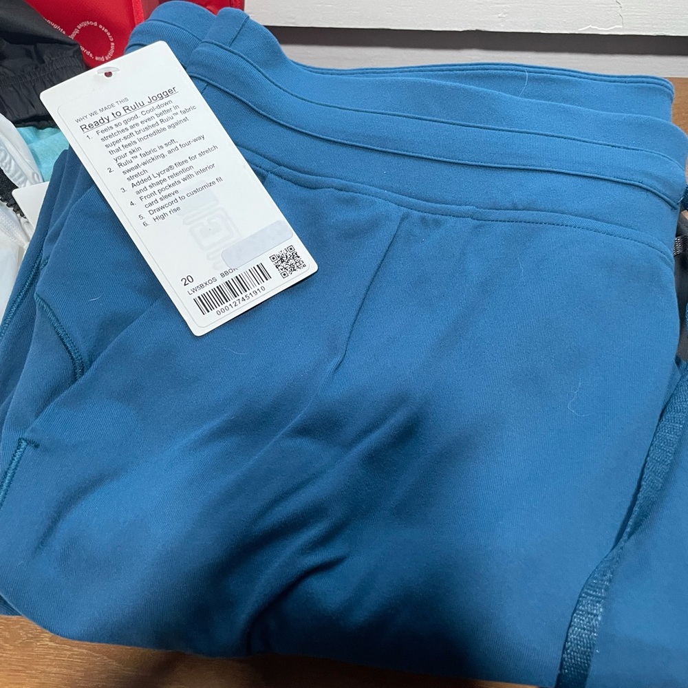 Lululemon joggers